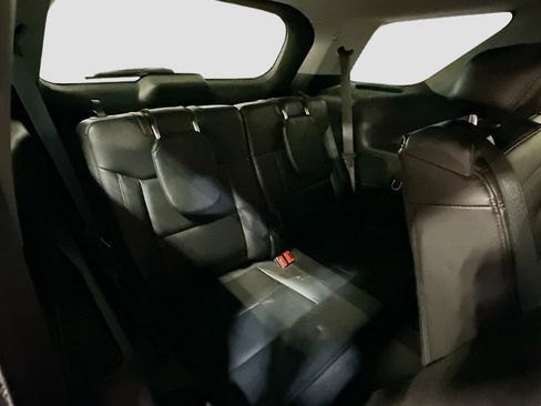 Used 2024 Ford Explorer XLT w/ Equipment Group 202A image 24