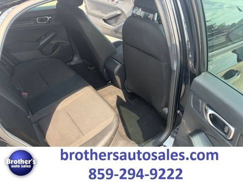 Used 2025 Honda Civic Sport image 33