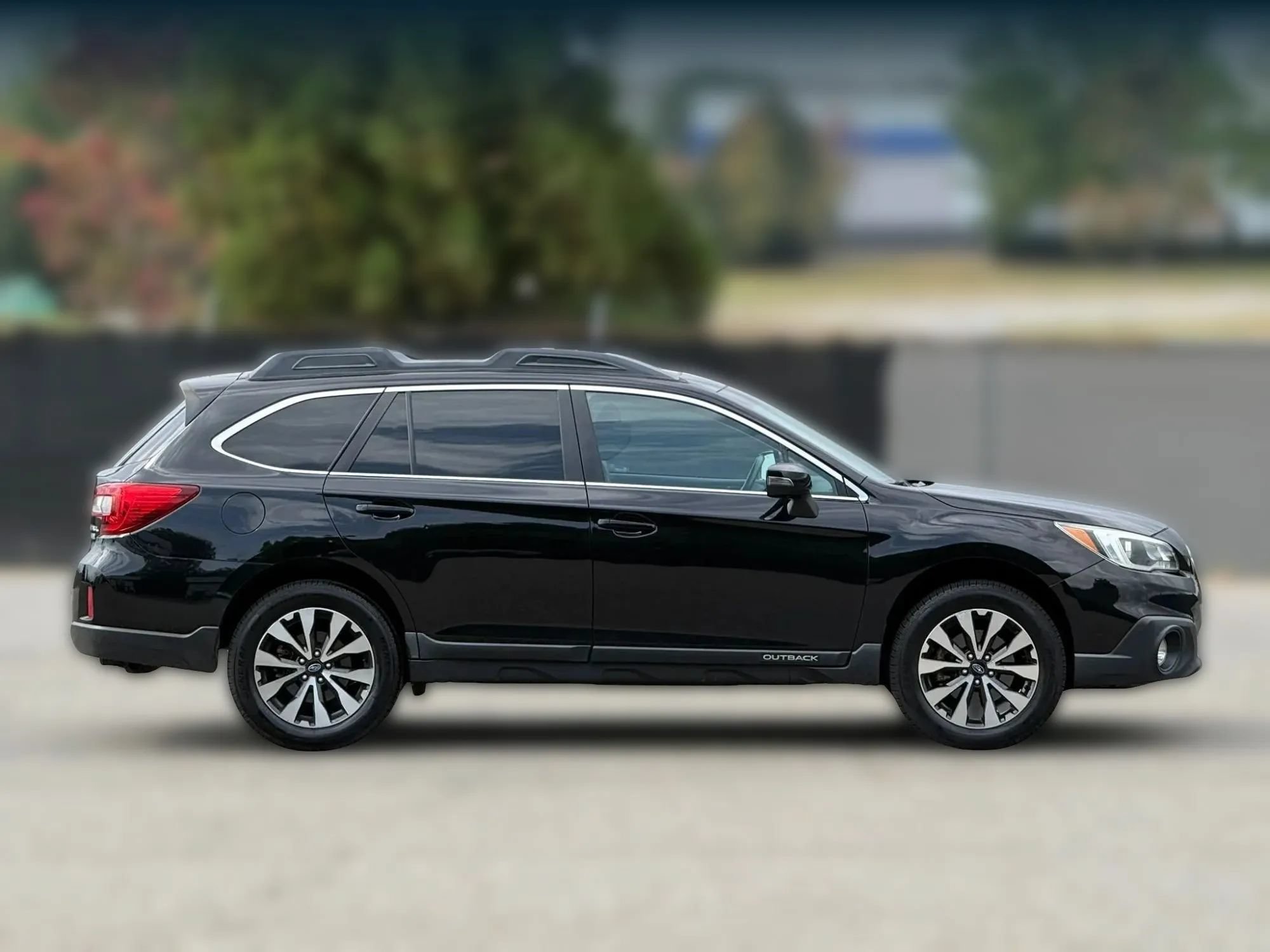 Used 2016 Subaru Outback 2.5i Limited AWD/4WD image 7