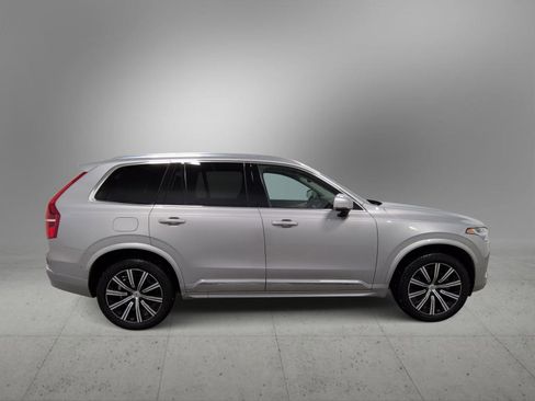 Used 2024 Volvo XC90 B5 Plus image 9