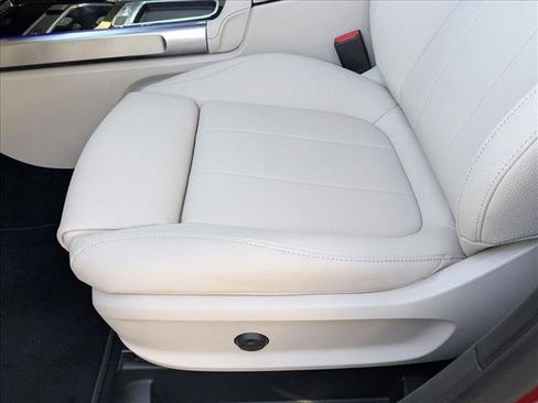 Certified 2026 Mercedes-Benz GLB 250 image 4