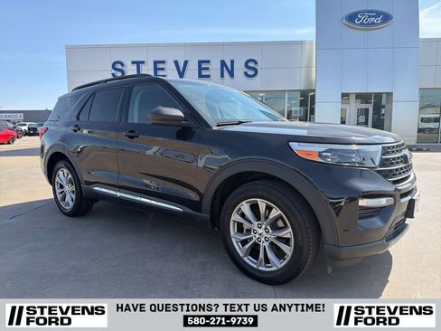 Used 2024 Ford Explorer XLT w/ Equipment Group 202A image 1