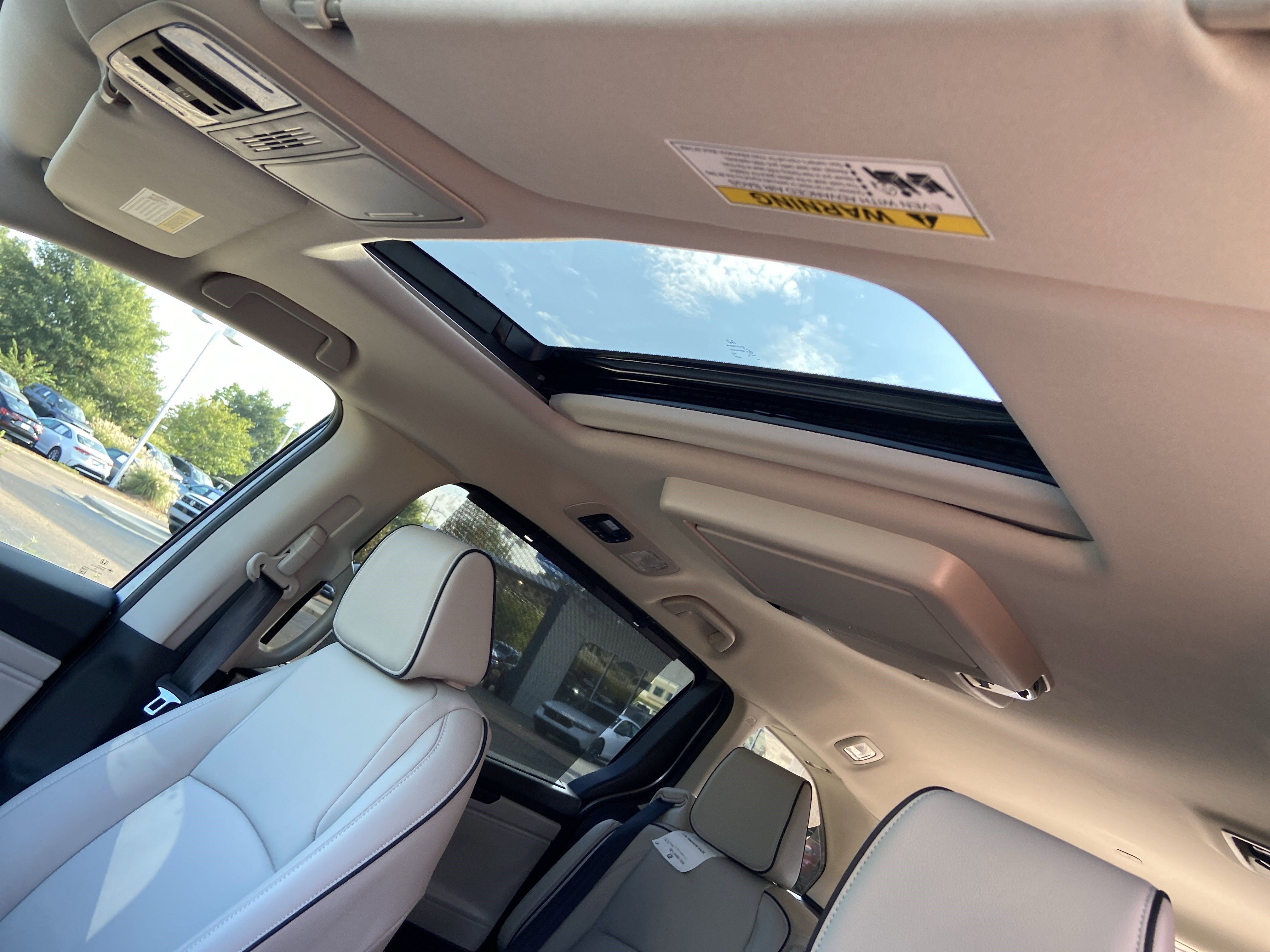 New 2026 Honda Odyssey Touring image 29