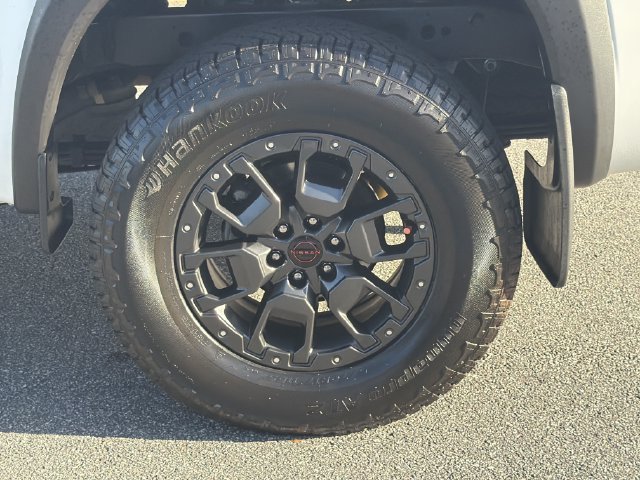Certified 2023 Nissan Frontier PRO-4X w/ Pro-4X Premium Package AWD/4WD image 21