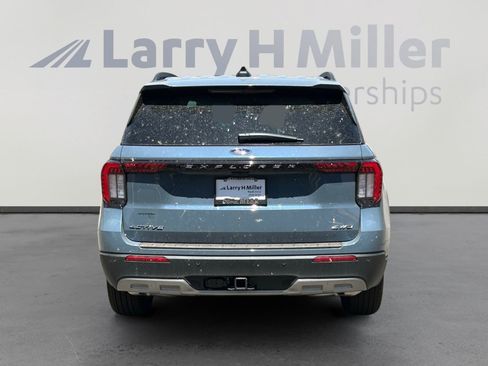 New 2026 Ford Explorer Active w/ Active Comfort Package AWD/4WD image 4
