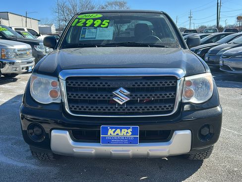 Used 2012 Suzuki Equator Sport image 3