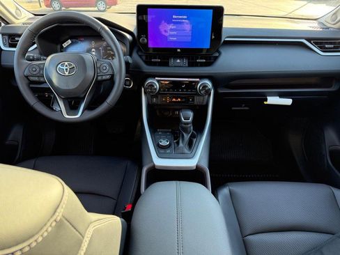 New 2025 Toyota RAV4 Limited image 7
