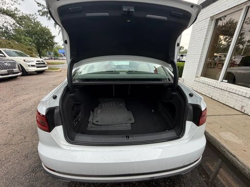 Used 2019 Audi A4 2.0T Premium w/ Convenience Package FWD image 14