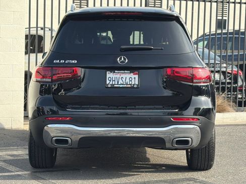 Certified 2023 Mercedes-Benz GLB 250 image 5
