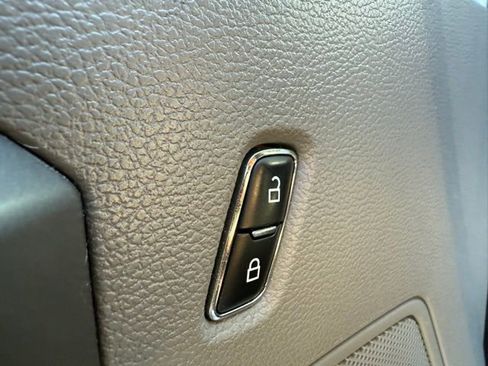 Used 2019 Ford F250 XLT AWD/4WD image 16