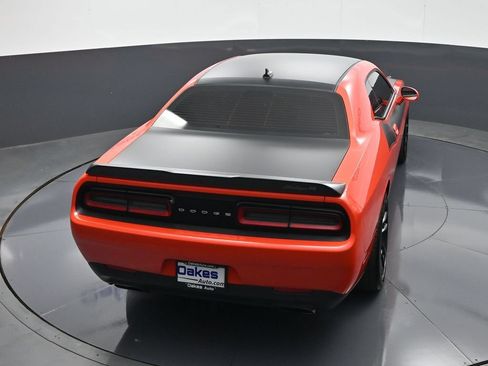 Used 2019 Dodge Challenger R/T Scat Pack w/ T/A Package RWD image 43