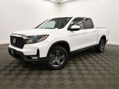 Certified 2023 Honda Ridgeline RTL image 2