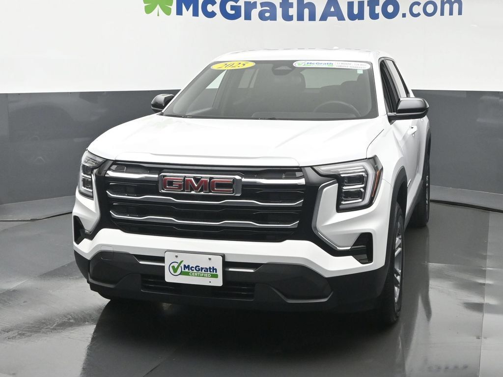 Used 2025 GMC Terrain Elevation AWD/4WD image 21