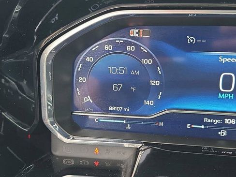 Used 2025 Chevrolet Silverado 1500 LTZ AWD/4WD image 34