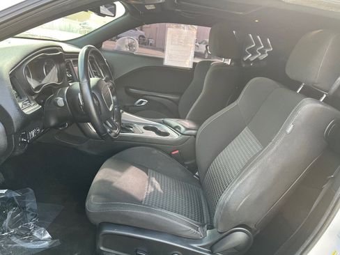 Used 2020 Dodge Challenger R/T image 11