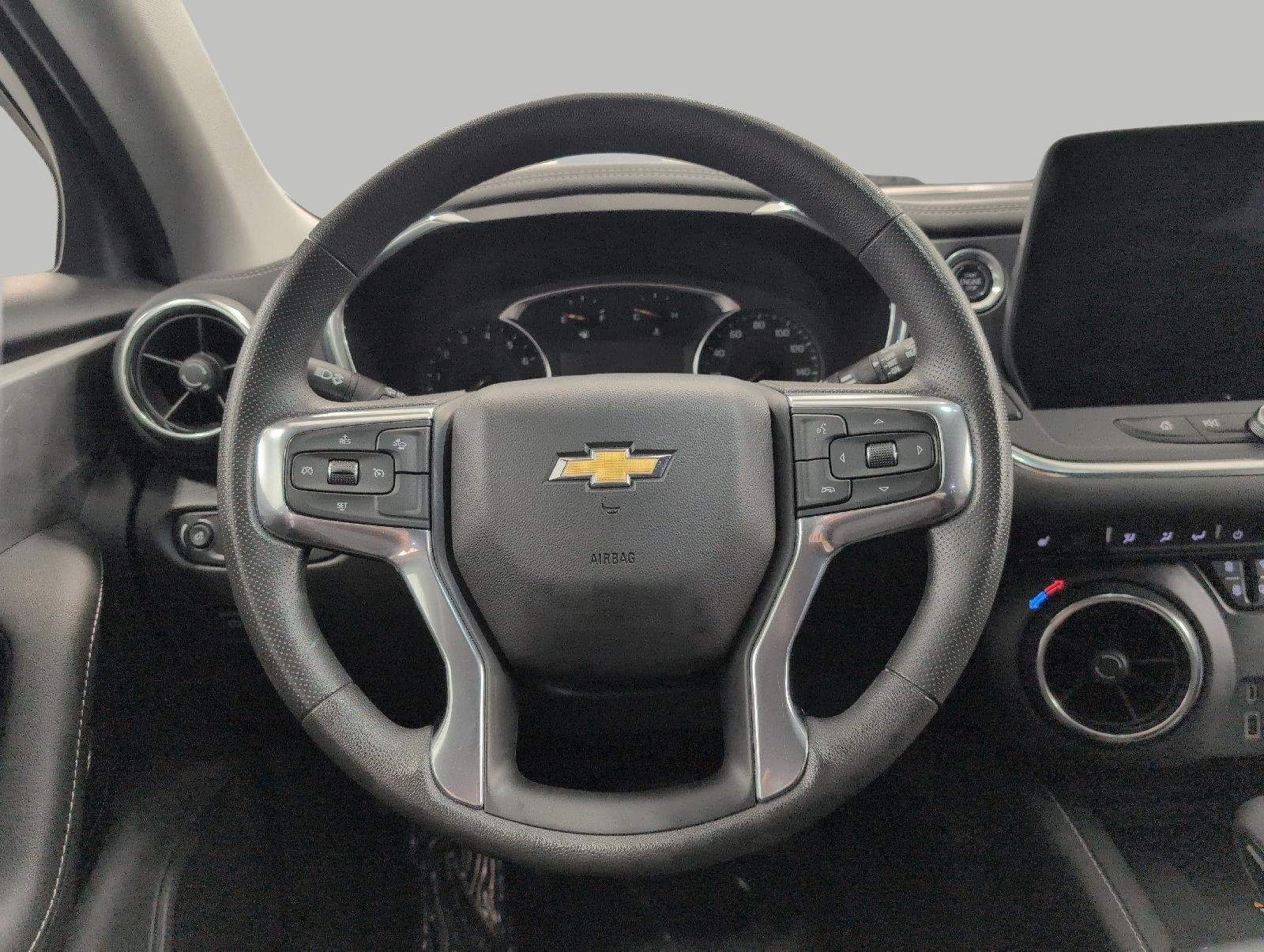 Used 2024 Chevrolet Blazer LT w/ Convenience Package AWD/4WD image 33