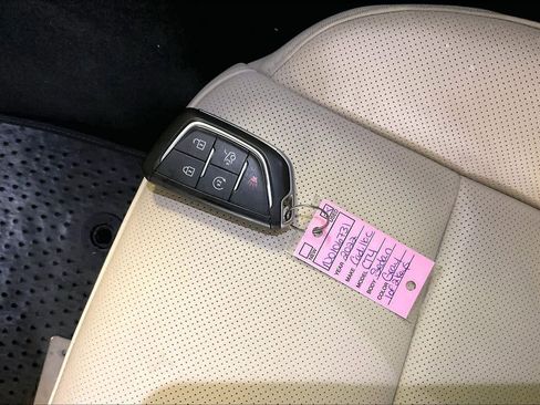 Used 2022 Cadillac CT4 Premium Luxury image 13