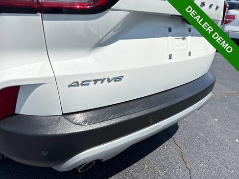 Used 2023 Ford Escape Active w/ Tech Pack #2 FWD image 9