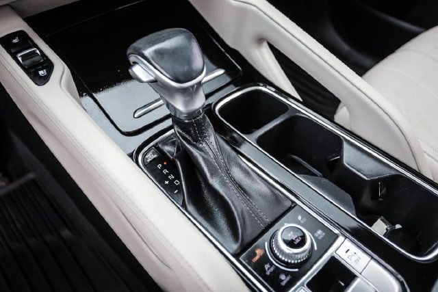 Used 2020 Kia Telluride EX AWD/4WD image 38