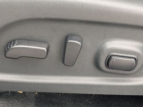 Used 2023 Nissan Murano SV w/ SV Midnight Edition Package image 15