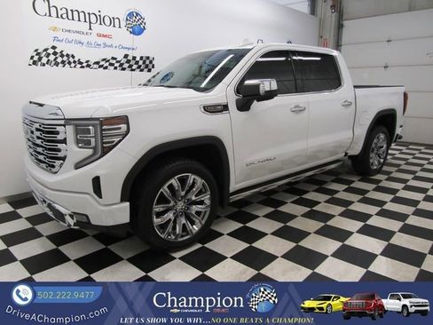 Used 2023 GMC Sierra 1500 Denali w/ Denali Reserve Package AWD/4WD image 14
