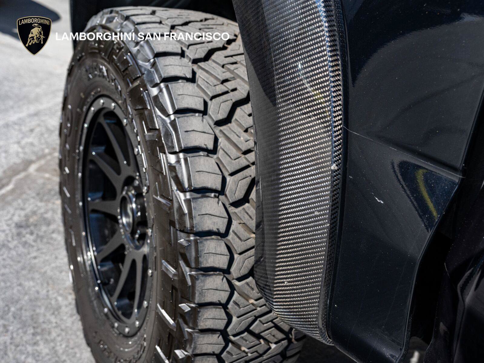 Used 2025 Ford F150 Raptor w/ Equipment Group 803A Raptor R AWD/4WD image 30