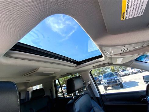 Used 2019 Chevrolet Tahoe LT image 13