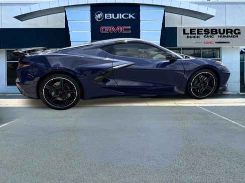 Used 2025 Chevrolet Corvette Stingray Preferred Cpe w/ Z51 Performance Package RWD image 8