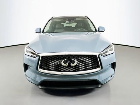 Used 2022 INFINITI QX50 Essential AWD/4WD image 2