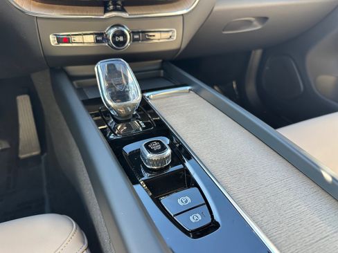 New 2026 Volvo XC60 B5 Plus w/ Protection Package Premier image 13