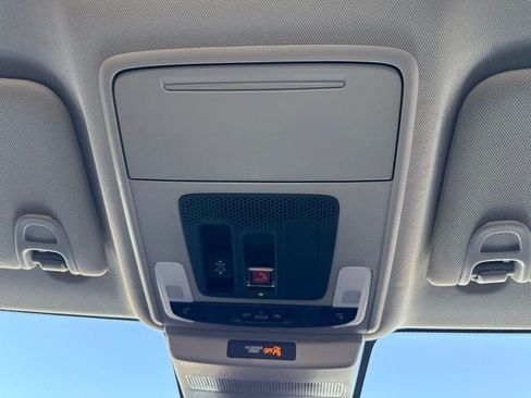Used 2025 Honda Accord EX-L image 22
