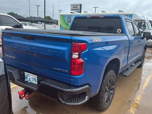 Used 2022 Chevrolet Silverado 1500 Custom Trail Boss AWD/4WD image 9