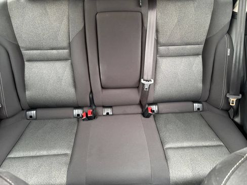 Used 2025 Nissan Rogue SV FWD image 40