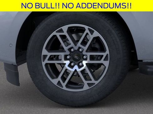 New 2025 Ford Expedition Active image 20