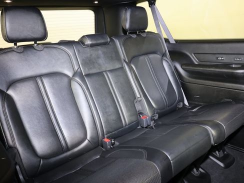 Used 2024 Jeep Wagoneer L Series III w/ Flexible Seating Group image 45