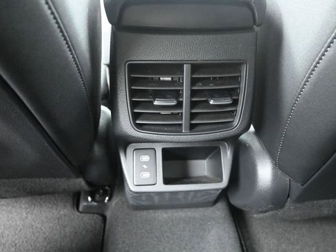 Certified 2026 Kia Seltos S image 31