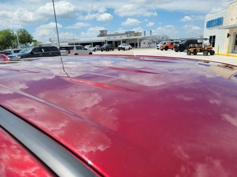 Used 2024 Toyota RAV4 LE AWD/4WD image 8
