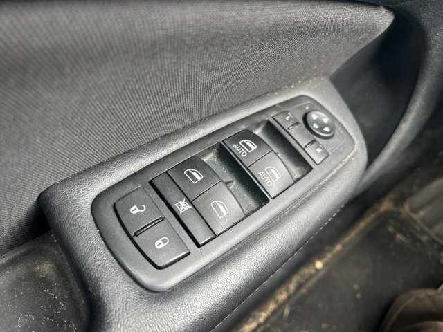 Used 2015 Chrysler 200 Limited w/ Convenience Group FWD image 18