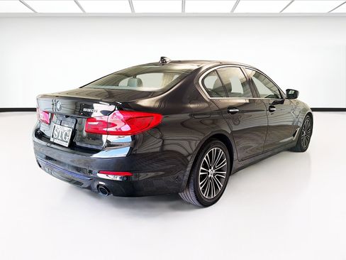Used 2018 BMW 530i RWD image 4