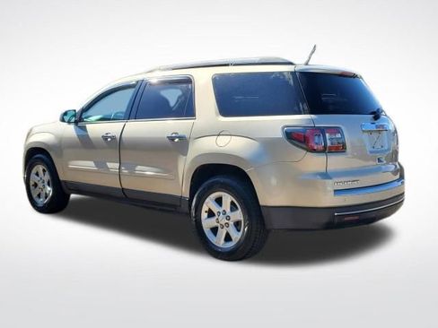 Used 2013 GMC Acadia SLE image 3