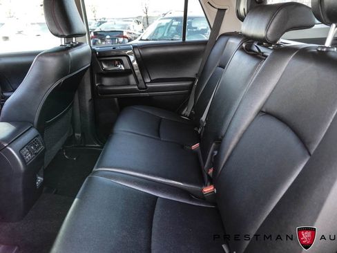 Used 2024 Toyota 4Runner TRD Off-Road Premium image 44