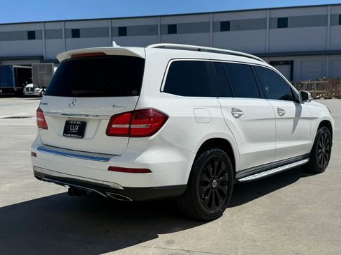 Used 2018 Mercedes-Benz GLS 450 GLS 450 4MATIC Sport Utility 4 image 9