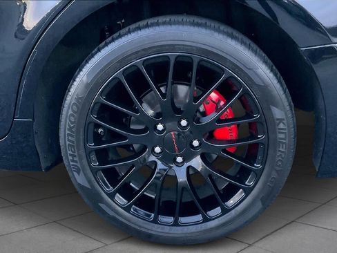 Used 2024 Toyota Camry SE image 11