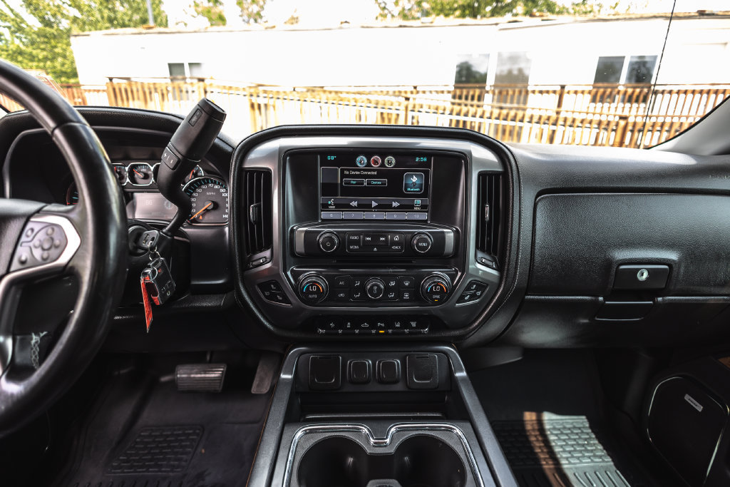 Used 2015 Chevrolet Silverado 2500 LTZ w/ Duramax Plus Package AWD/4WD image 29