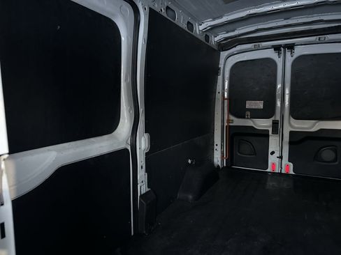 Used 2019 Ford Transit 150 148 Medium Roof image 21
