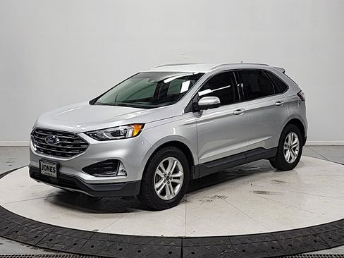 Used 2019 Ford Edge SEL w/ Equipment Group 201A FWD image 3