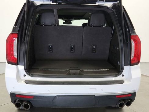 Used 2023 GMC Yukon Denali image 37