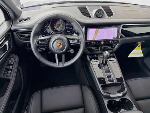 New 2026 Porsche Macan Turbo image 25