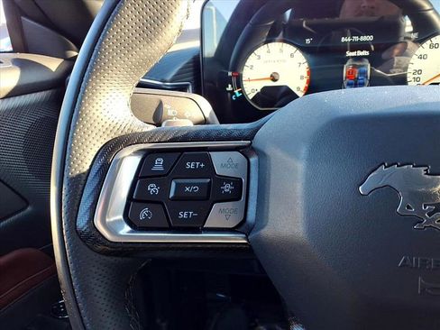 Used 2025 Ford Mustang GT Premium image 23