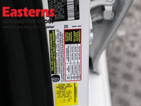 Used 2024 Toyota Camry SE image 35